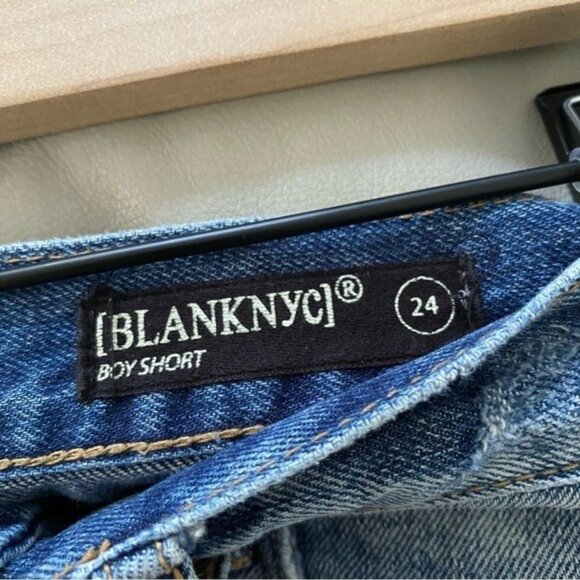 Blank NYC Poster Child denim destroyed boy shorts Bremuda Jean Shorts Jorts 24 - Picture 5 of 9